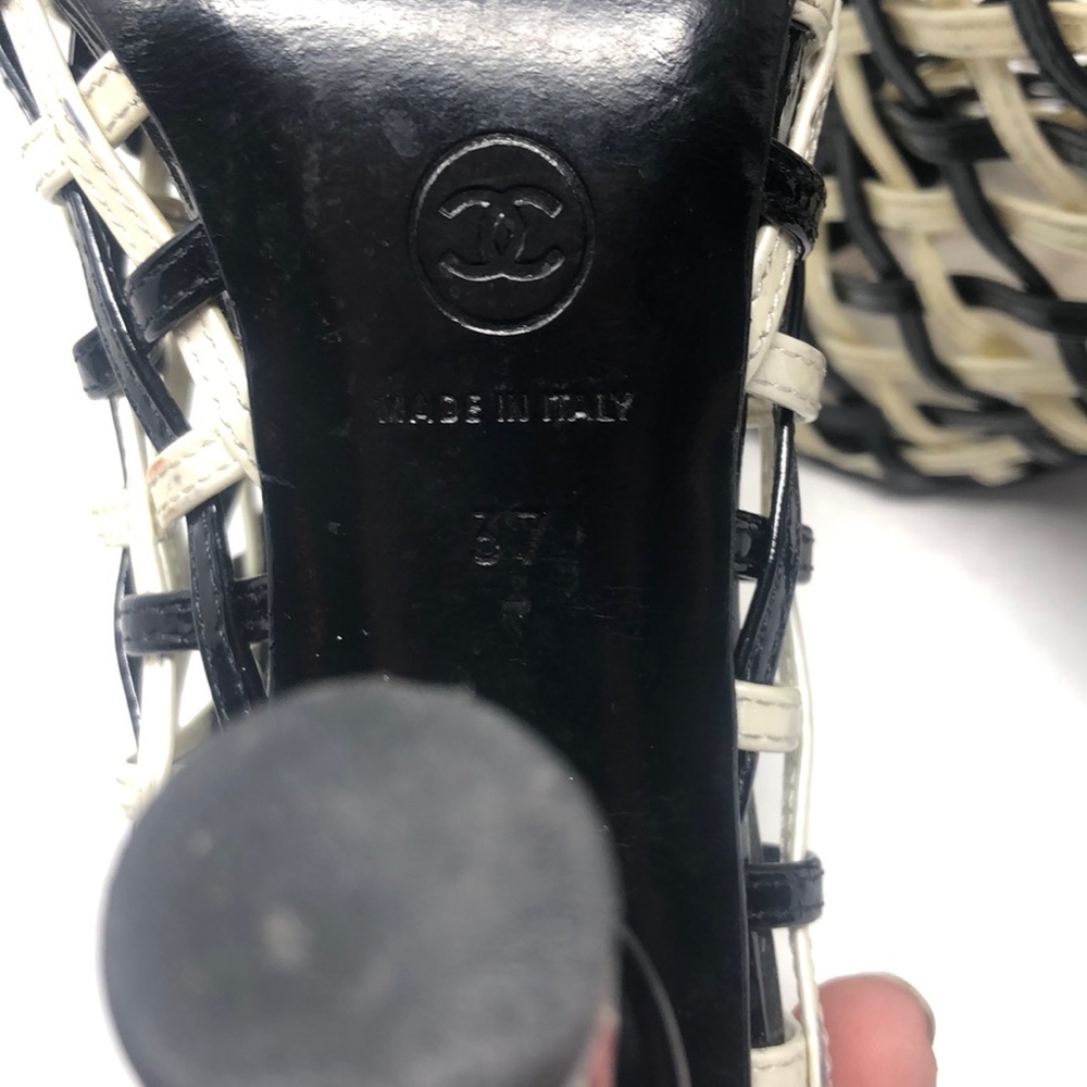 SOLD 💕 Authentic Chanel Black & White Booties - Picture 7 of 7
